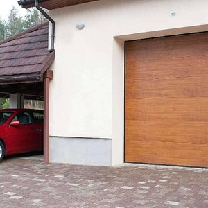 Секционные ворота Trend цвет Golden oak Золотой дуб