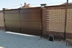 Установка откатных ворот цвет RAL8017 Шоколадный S-гофр